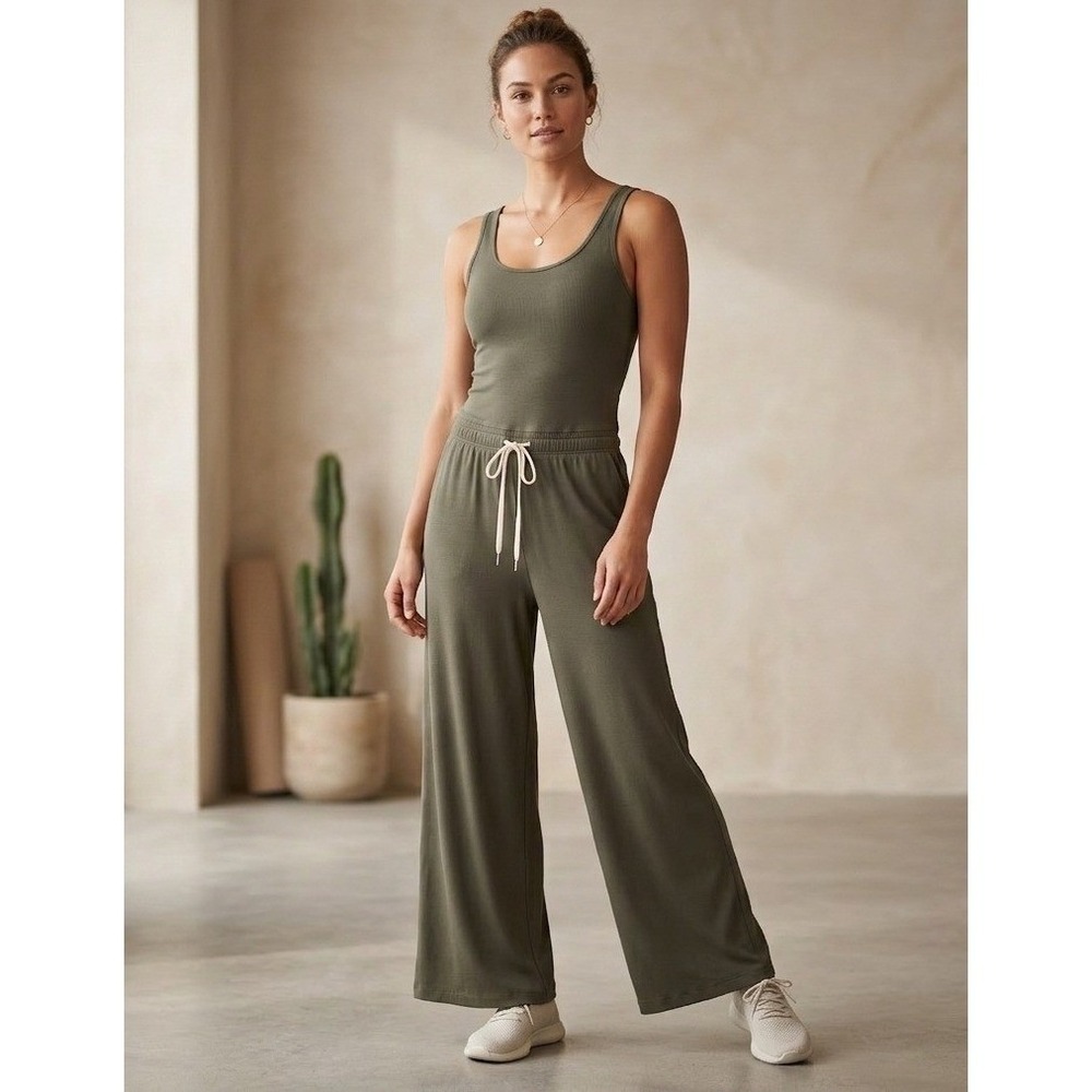 Vuori Wide Leg Jumpsuit Size XL Olive Green Sleeveless Drawstring Athleisure